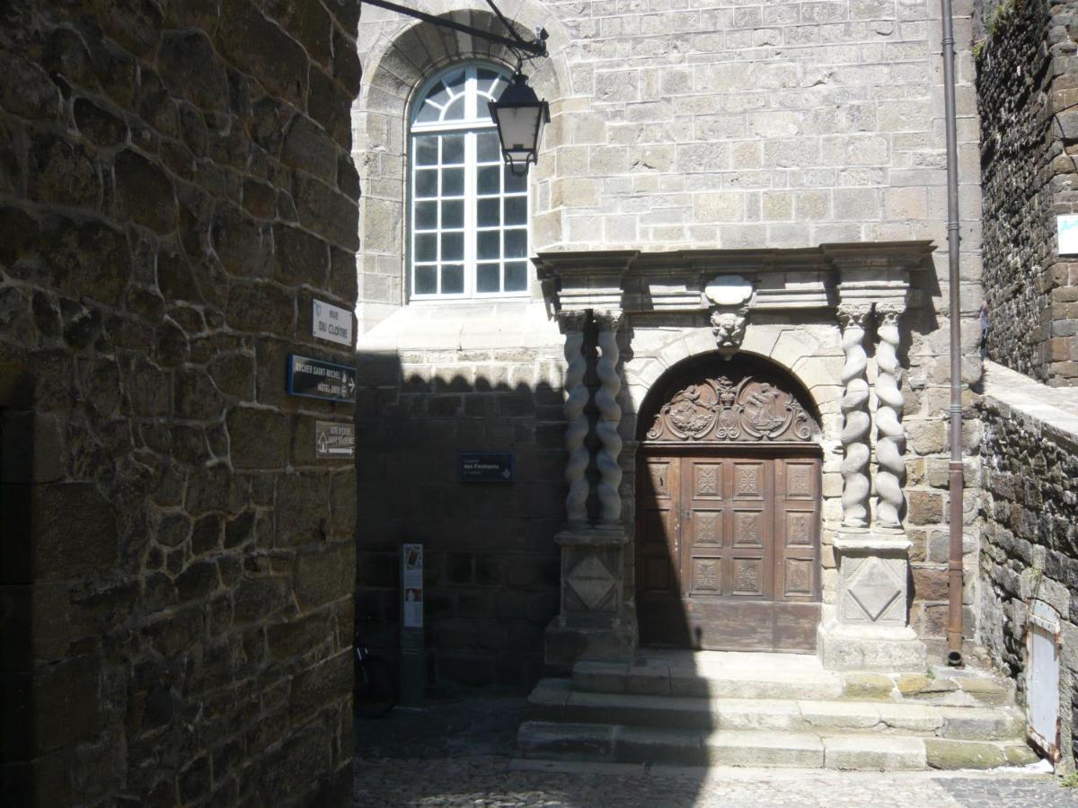 Le Petit St Clair Appartement Le Puy-en-Velay Buitenkant foto